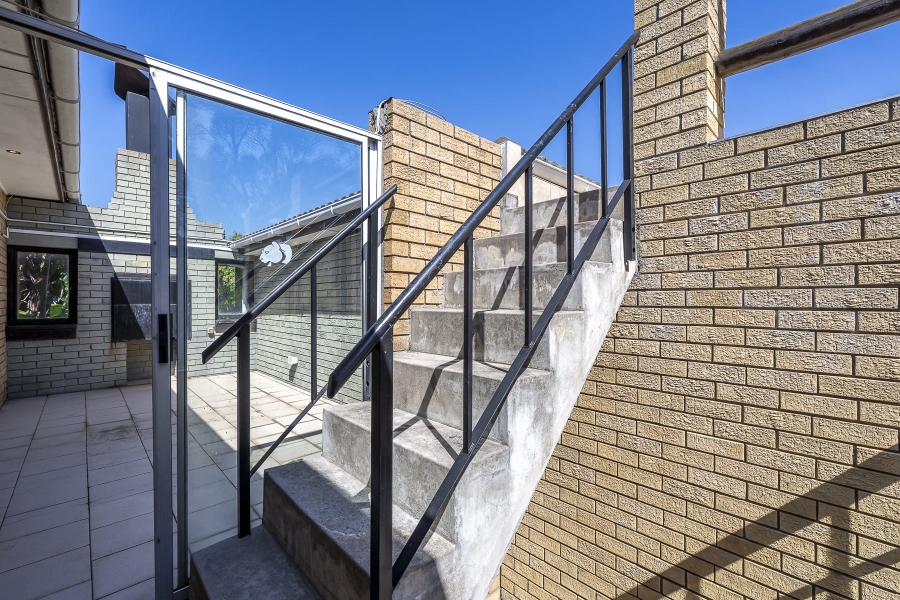 4 Bedroom Property for Sale in Protea Heights Western Cape